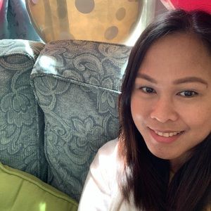 Meet your Posher, Tetchie